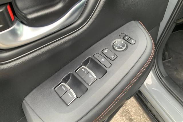 2025 Honda HR-V 2WD Sport
