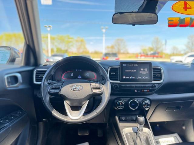 2024 Hyundai Venue SEL