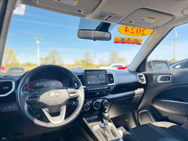 2024 Hyundai Venue SEL