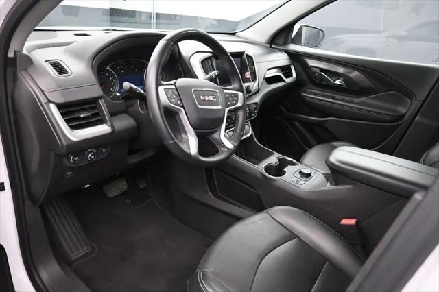 2024 GMC Terrain AWD SLT
