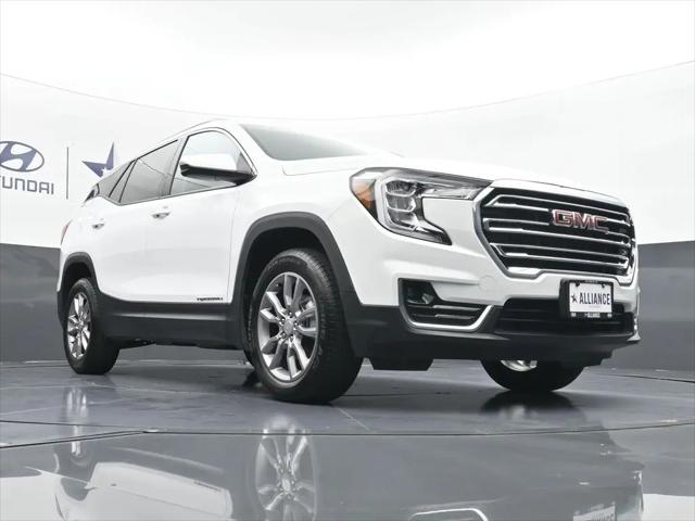 2024 GMC Terrain AWD SLT