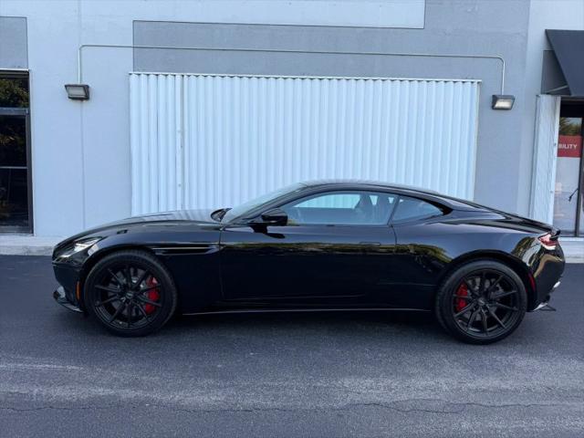 2018 Aston Martin DB11 Base