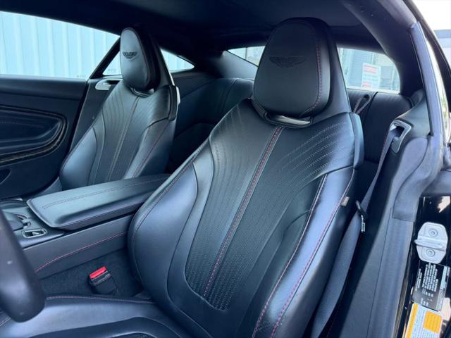 2018 Aston Martin DB11 Base