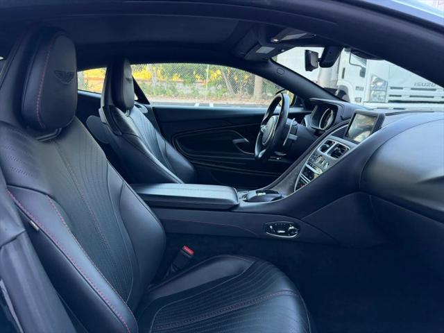 2018 Aston Martin DB11 Base