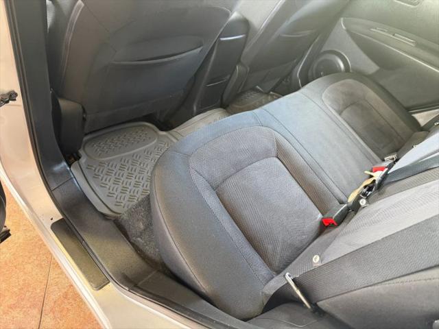 2011 Nissan Rogue S