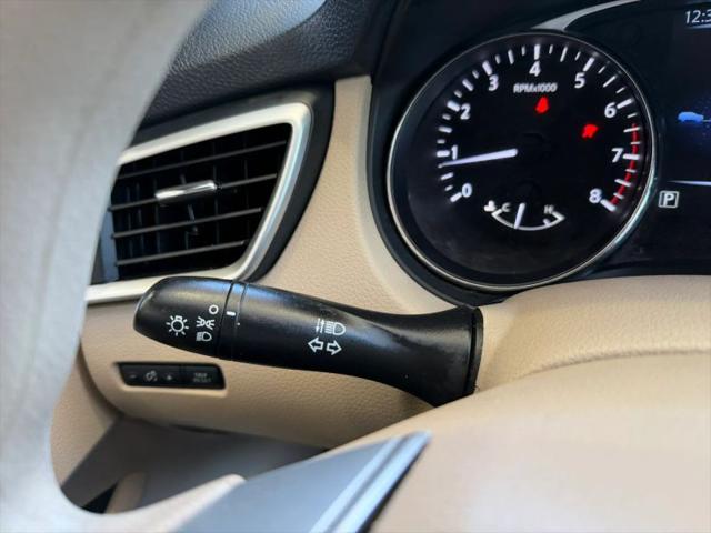 2015 Nissan Rogue S