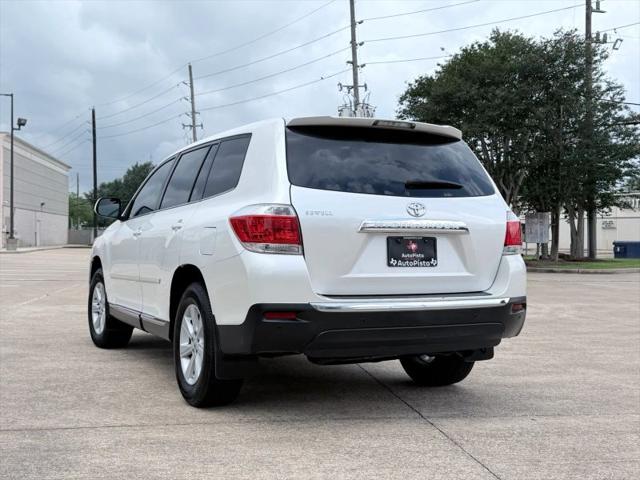 2012 Toyota Highlander SE