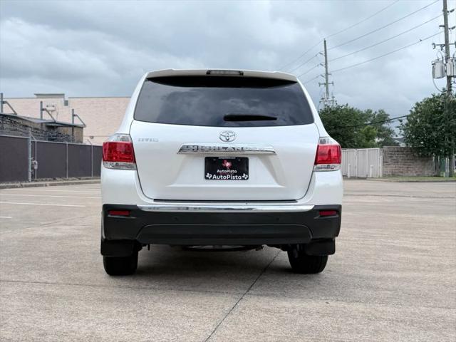 2012 Toyota Highlander SE