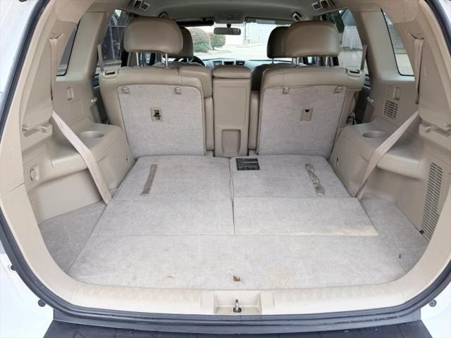 2012 Toyota Highlander SE