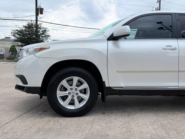 2012 Toyota Highlander SE
