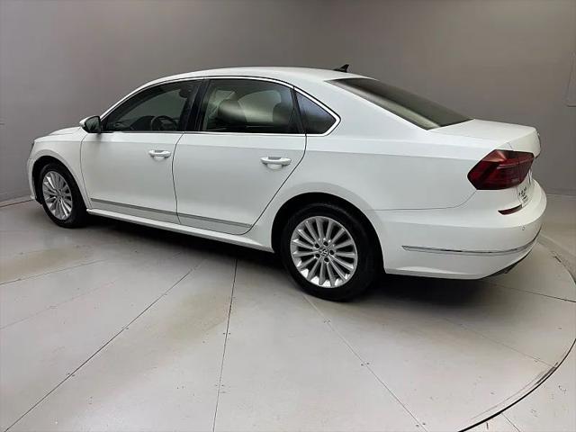2017 Volkswagen Passat 1.8T SE