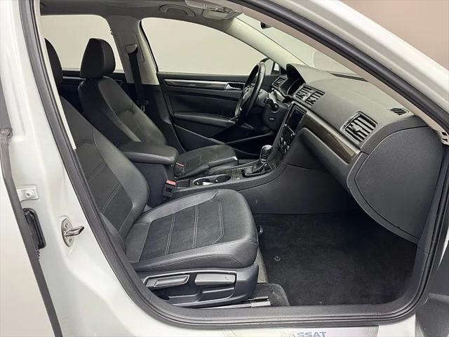 2017 Volkswagen Passat 1.8T SE