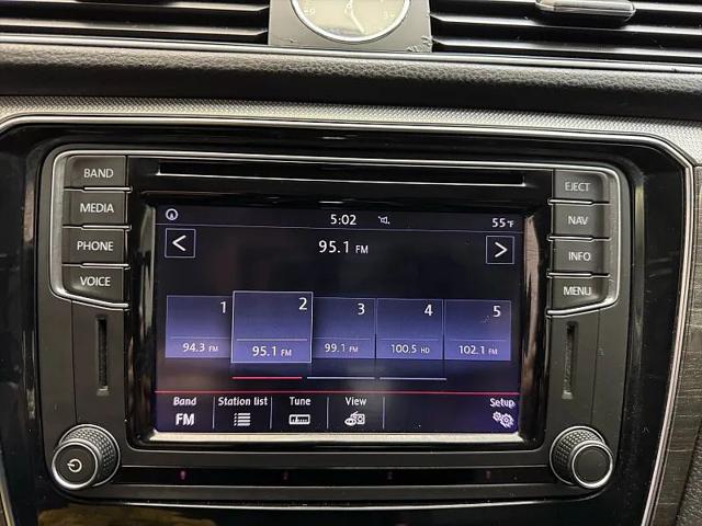 2017 Volkswagen Passat 1.8T SE