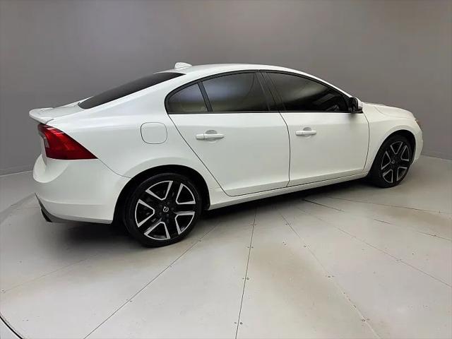 2017 Volvo S60 T5 Dynamic