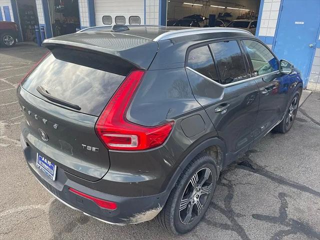 2019 Volvo XC40 T5 Inscription