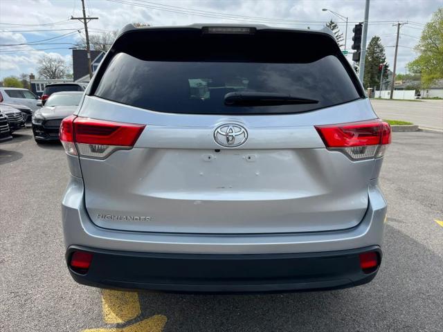 2017 Toyota Highlander LE