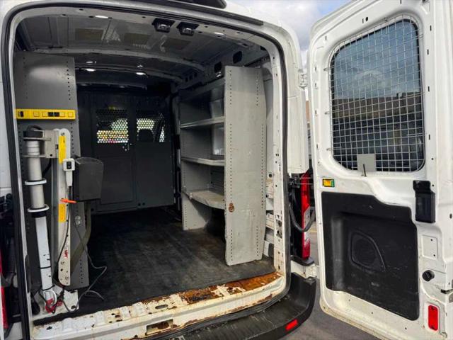 2019 Ford Transit Medium Roof w/Sliding Side Door w/RWB