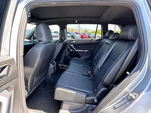 2021 Volkswagen Tiguan 2.0T SE R-Line Black