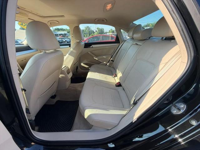 2012 Volkswagen Passat 2.5L SE