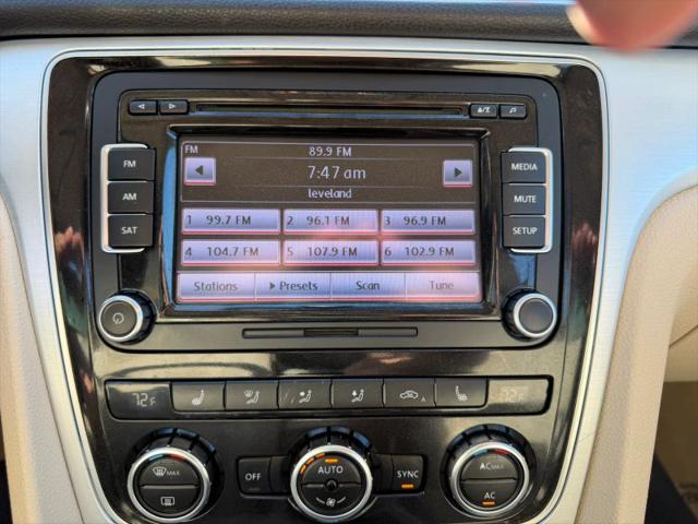 2012 Volkswagen Passat 2.5L SE