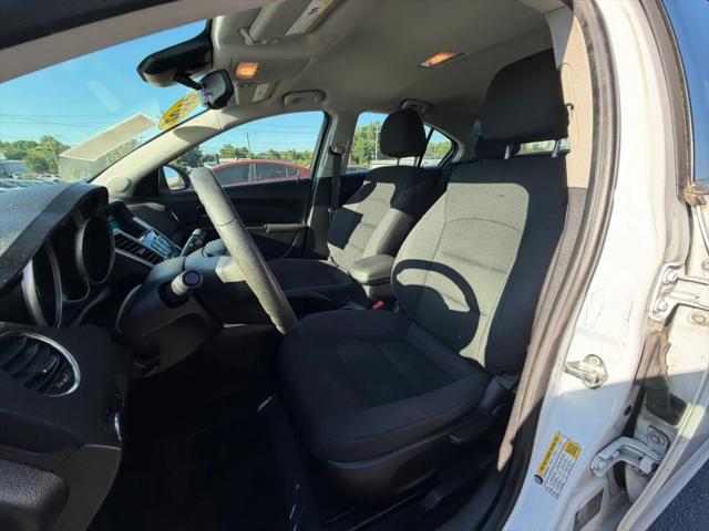 2015 Chevrolet Cruze 1LT Auto