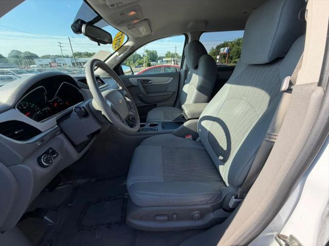 2017 Chevrolet Traverse LS