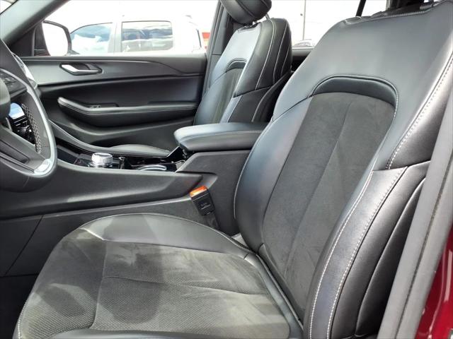 2023 Jeep Grand Cherokee Altitude 4x4