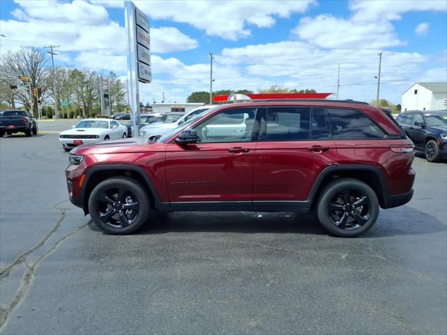 2023 Jeep Grand Cherokee Altitude 4x4