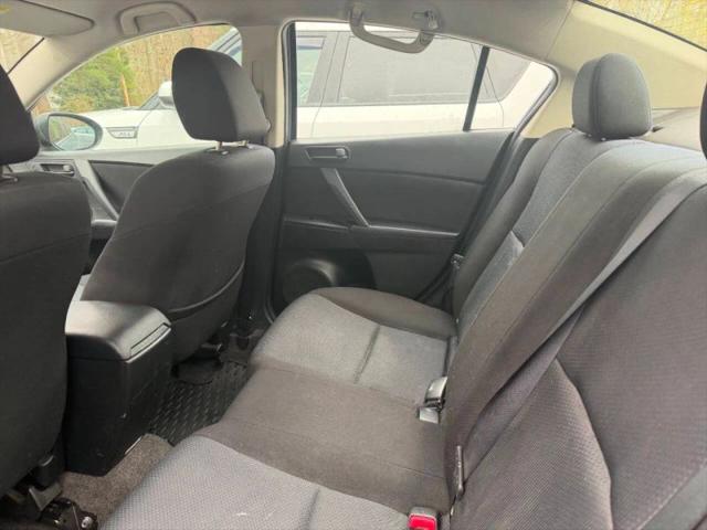 2011 Mazda Mazda3 i Sport