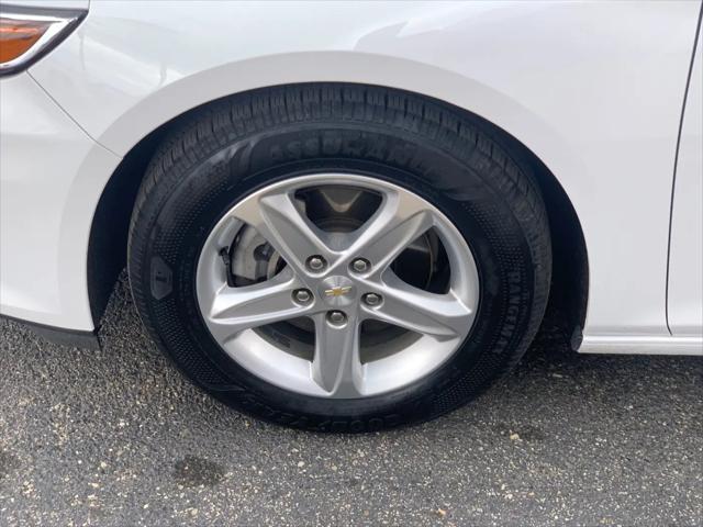 2023 Chevrolet Malibu FWD LS