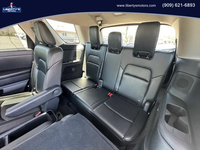 2022 Nissan Pathfinder SL 2WD