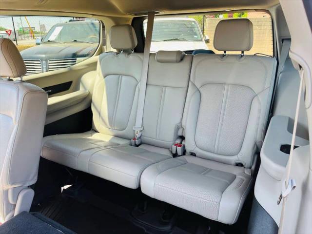 2022 Jeep Wagoneer Series III 4x4