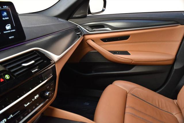 2023 BMW M5 i xDrive