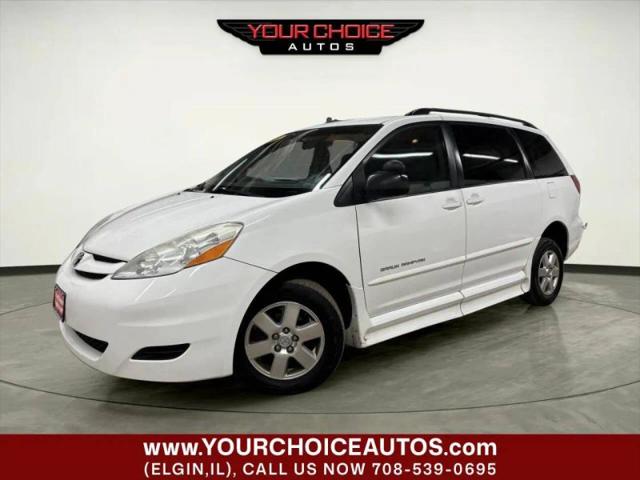 2010 Toyota Sienna LE for sale in Elgin, IL