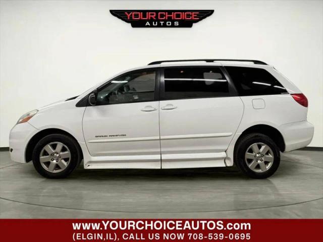 2010 Toyota Sienna LE