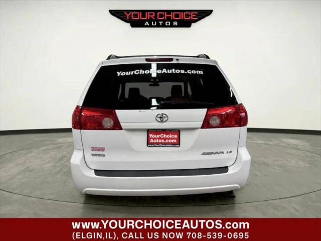 2010 Toyota Sienna LE