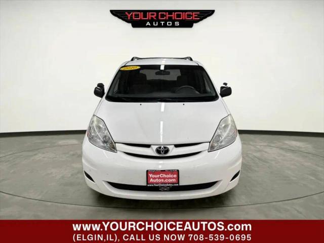 2010 Toyota Sienna LE