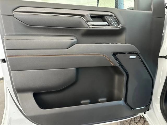 2025 GMC Sierra 2500HD 4WD Crew Cab Standard Bed AT4
