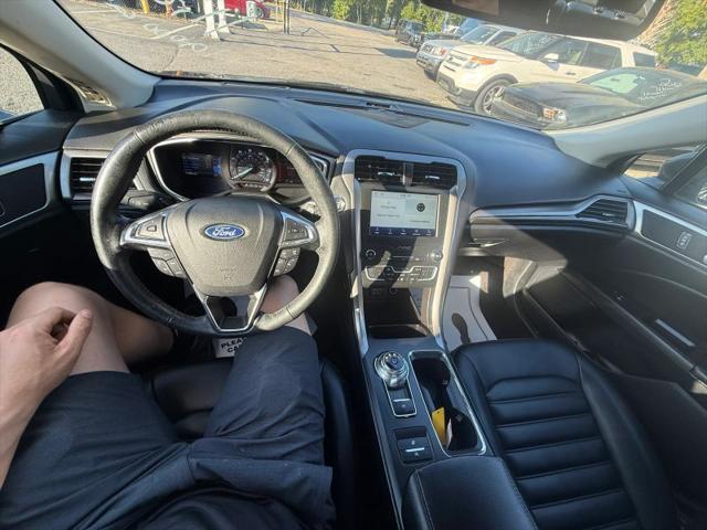 2020 Ford Fusion SEL