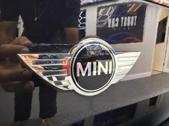 2016 MINI Cooper Clubman Cooper