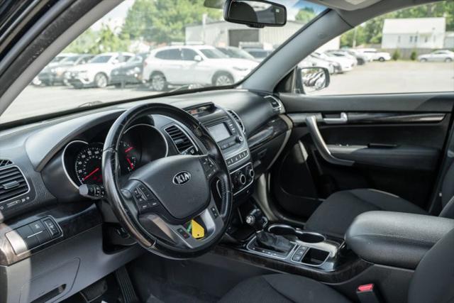2014 Kia Sorento LX V6