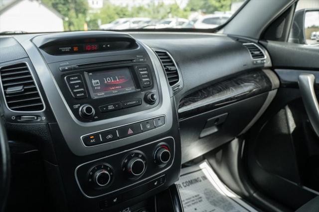 2014 Kia Sorento LX V6
