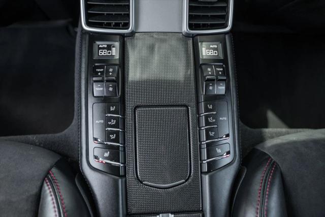2016 Porsche Panamera GTS