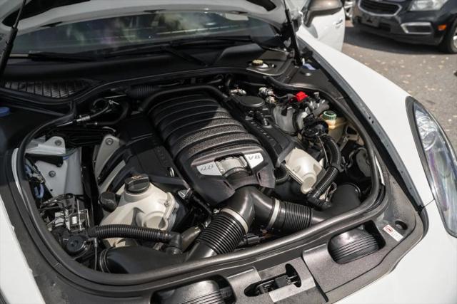 2016 Porsche Panamera GTS