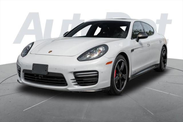2016 Porsche Panamera GTS