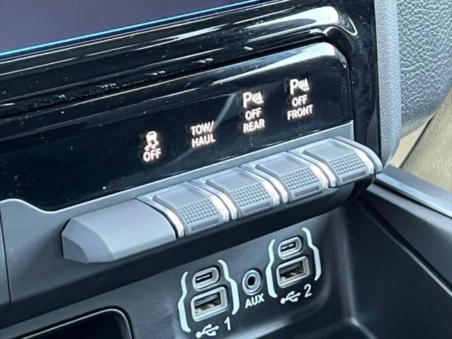 2023 Ram 1500 Big Horn Crew Cab 4x4 57 Box