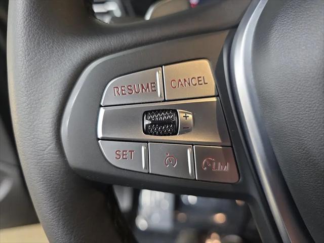 2025 BMW X4 xDrive30i
