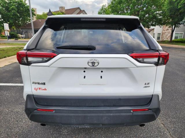 2023 Toyota RAV4 LE