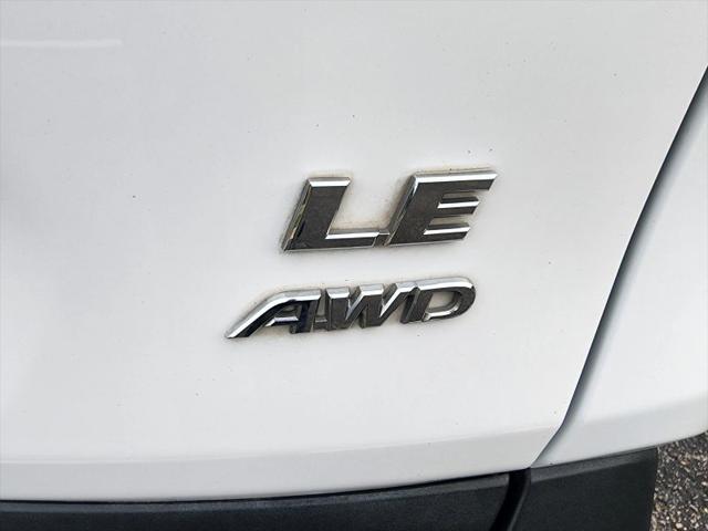 2023 Toyota RAV4 LE