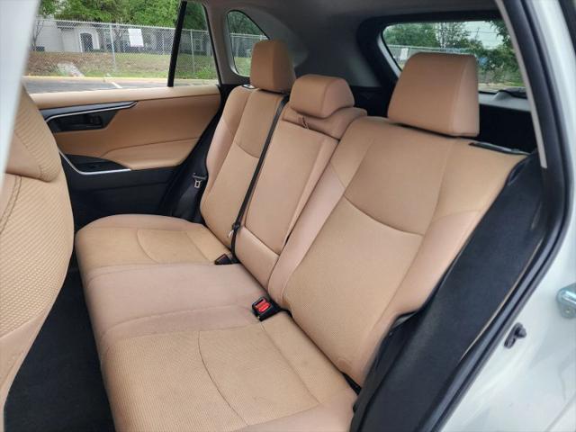 2023 Toyota RAV4 LE